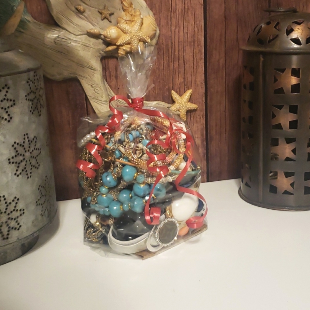 Jewelry grab bags